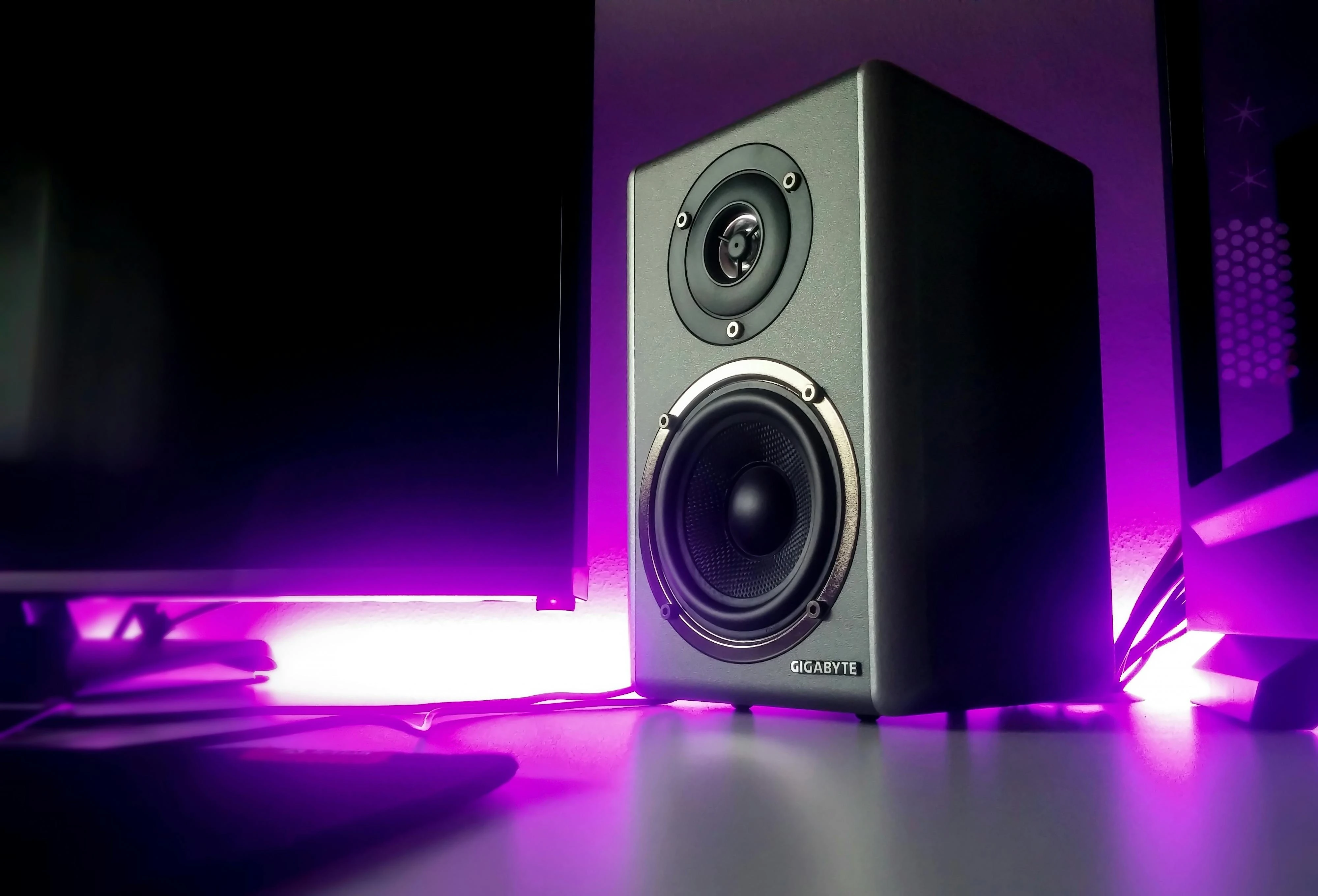 Audio & Home Theater
